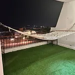 Cordoba Sea View Apartment With Open Air Jacuzzi At Mastaba
