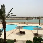 Sabina 1Br Apartment Lagoon View With Shared Pool By Bfg Beit Fel Gouna