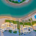 New! 2Br Duplex In Tawila, Gouna Private Jacuzzi, Garden, Lagoon & Pool