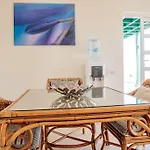 2-Br Penthouse With Roof Terrace In Abu Tig Marina