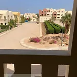 L&V Flat In Makadi Heights