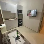 Tropical 1 Bed Apartment