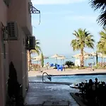 شاليه بمنتجع كذبلانكا بيتش