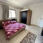 Sunny 3-Bedroom Apartment - Families Only