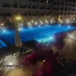 سيلينا باي Selena Bay