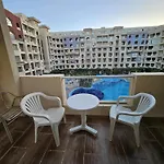 Florenza Khamsin 1 Bedroom Apartment With Swimming Pool View
