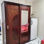 استديو مجهز بالكامل امام فندق ميريت