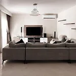 Gs 18 Villa