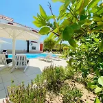 Villa 4