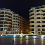 Luxury Apartment With Sea View