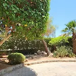 Nayah Stays, Lagoons Beach, Paradise 3 Ensuite With Private Pool