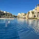 Mangroovy - 1Br Lovely Loggia Wz Marina View