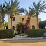 Private Villa With Heated Pool And Lagoon