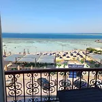 شقة فندقية على البحر 3