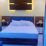 جوليانا بيتش ريزورت - Juliana Beach Resort