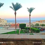 One Bedroom Chalet,With Sea View Terrace