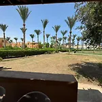 Villa Makadi With Free Beach