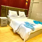 Sunny Studio With 3 Swimming Pools Florenza Hurghada