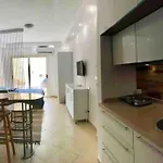 Apartment In Florenza Khamsin