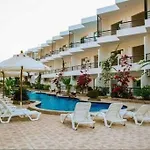 Capitan House Beside Bellagio Hotel 5 Minutes From El Gouna