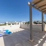 Beautiful Apartment With Roof Terrace In Joubal