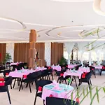 Minaland Resort