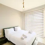 Astounding 3Bdr Villa Tawila Pool Front