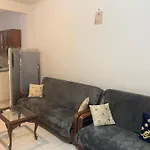 M-2Bedroom Flat With Garden