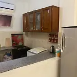 M-2Bedroom Flat With Garden
