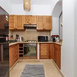 Style Apartment In Nubian Design At Lagoon