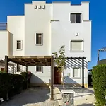 Ollystays 4Br Townhouse Shared Pool El Gouna