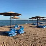 Luxury Cecelia Resort Hotel