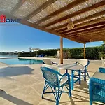 Stylish 4 Bedroom With A Private Pool V15 At White Villas