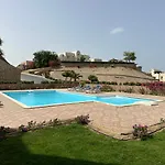 Cozy And Spacious Apartment For Family , View Sea