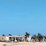 Jutta Deluxe 2,5-Bedroom-Apartment Mangroovy-M10 El Gouna