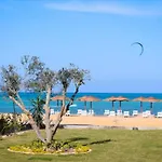 Fanadir Bay Resort