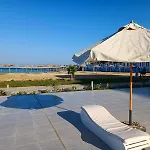 10 Steps From Beach And City Heart, Furnished With Modern Kitchenette