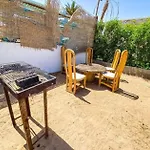 Lovely Apt Sunny Beach Front, Near Senzo Mall Free Wifi
