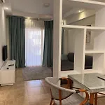 Florenza Apartment