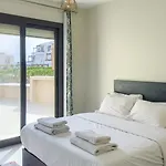Ollystays Shedwan 2Br Shared Pool