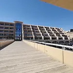 Studio For Rent In The View 607