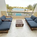 2 Bdr Amazing Views Joubal