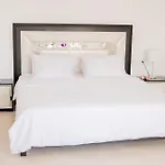 Nayah Stays, Amazing Villa With Private Pool & 5 Master Suites