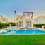 Luxury Villa In Gouna