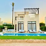 Luxury Villa In Gouna