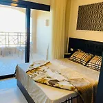 Cozy And Spacious Apartment For Family , View Sea