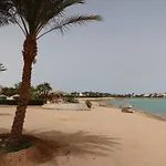 Spacious 1Bd On The Beach - White Villas, El Gouna
