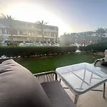Hotel Apartment 2 Bedrooms G Cribs