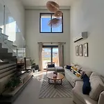 Bright Modern Brand New Shedwan Th