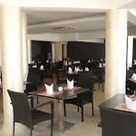 Premium Seagull Beach Resort
